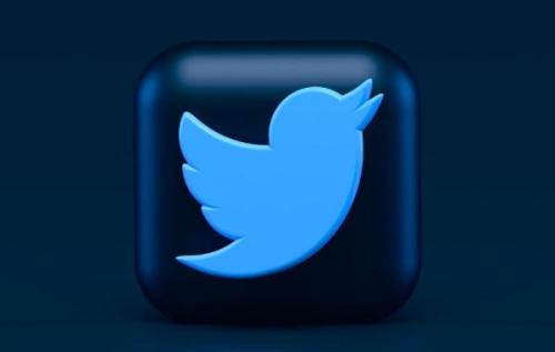 توییتر جست وجو میان توییت های یک کاربر را آسان تر می نماید