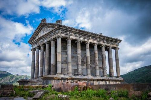 معبد گارنی ایروان (تور ارزان ارمنستان)