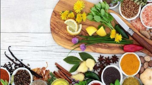 چند گیاه دارویی که باید همواره درخانه داشته باشیم
